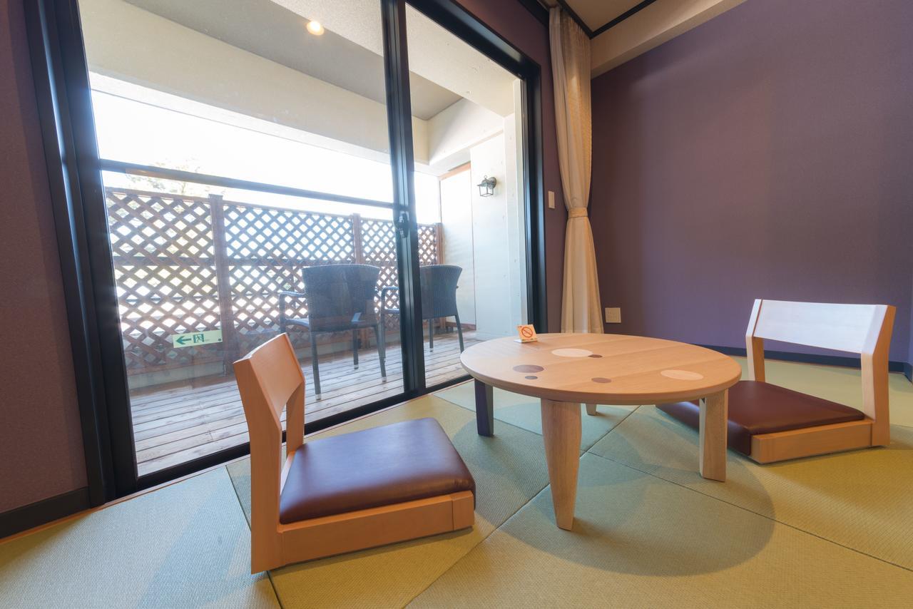 New Tomiyoshi Hotel Atami  Bagian luar foto
