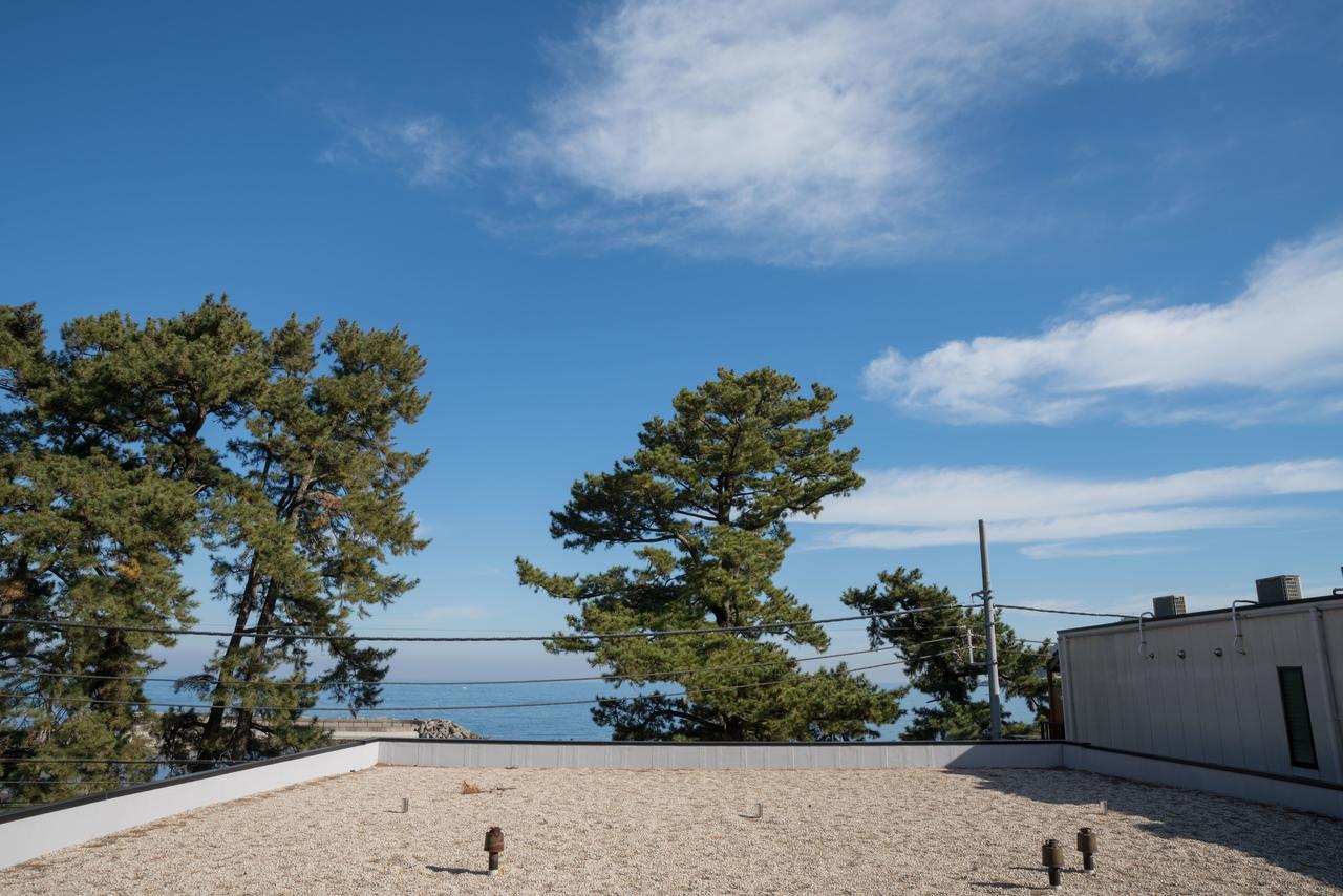 New Tomiyoshi Hotel Atami  Bagian luar foto