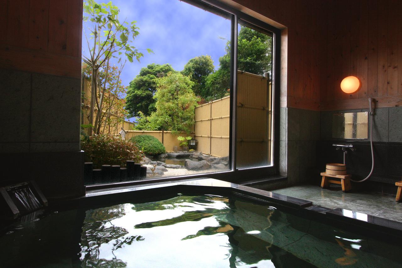 New Tomiyoshi Hotel Atami  Bagian luar foto