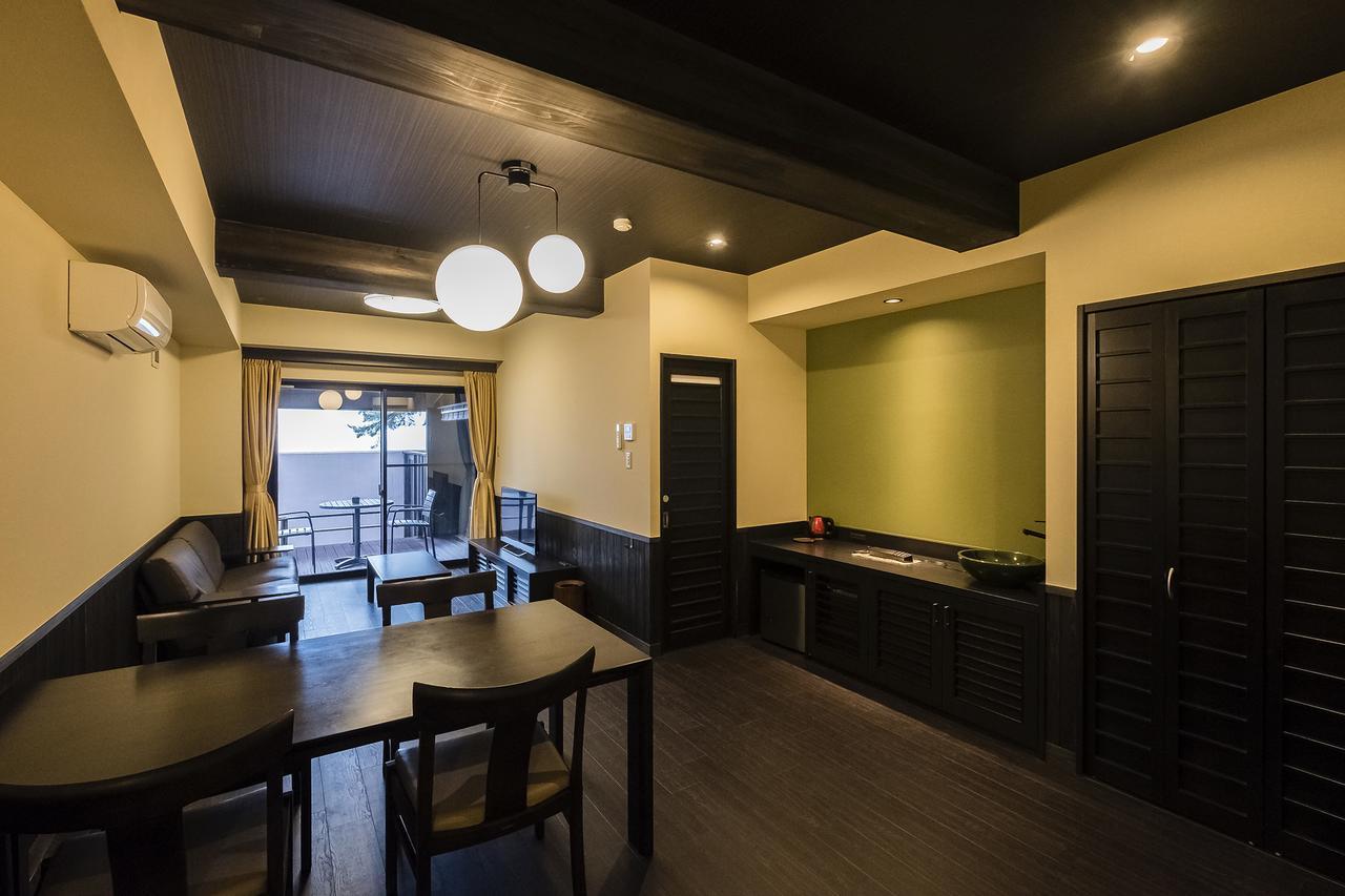 New Tomiyoshi Hotel Atami  Bagian luar foto